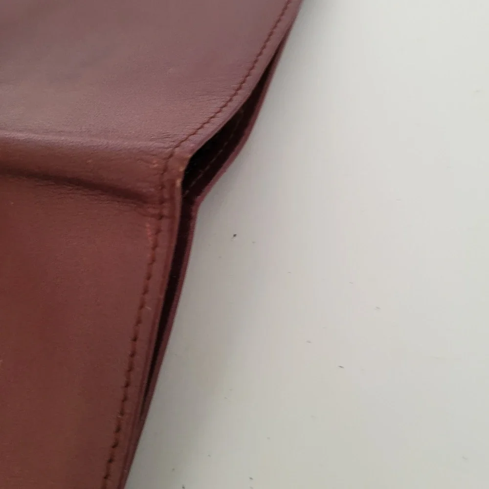 Cartier Paris Must de Cartier Burgundy Leather Bifold Wallet Gold Corners Vintag